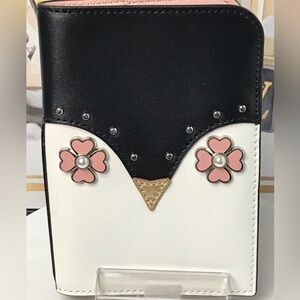 NEW Kate Spade Frosty Penguin Leather Passport Holder 😍🐧